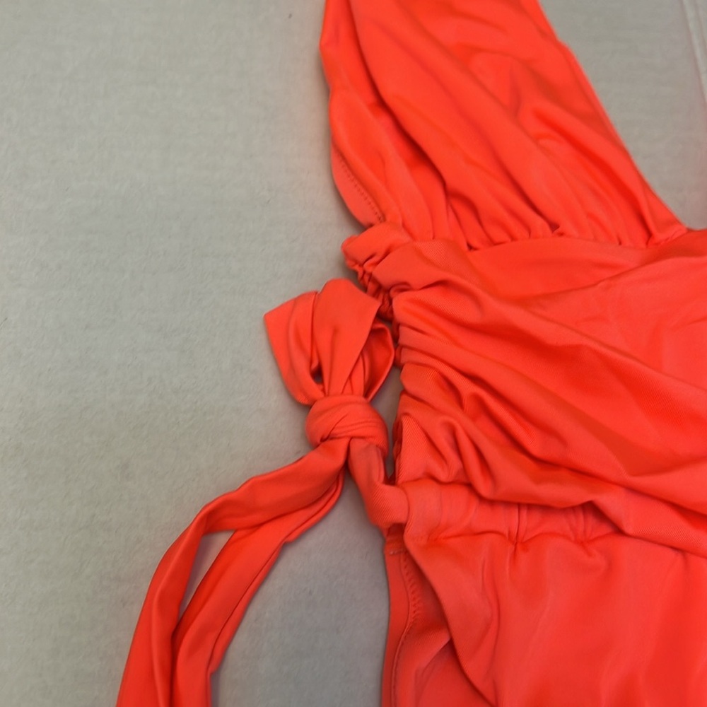 HAH HOT AS HELL + FREE PEOPLE CUT TO THE CHASE ONE PIECE SWIMSUIT MEDIUM - Picture 5 of 16